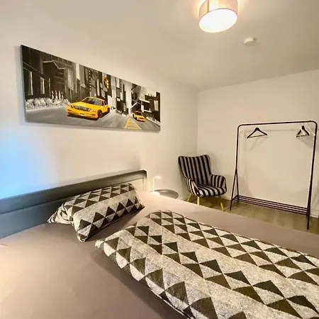 Apartment Sofia: Historic Old Town Retreat In
