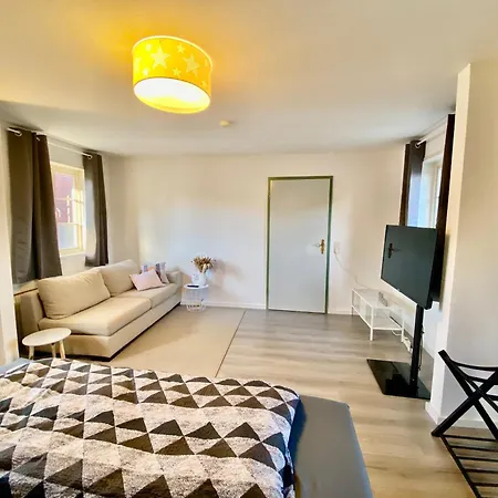 Apartment Sofia: Historic Old Town Retreat In